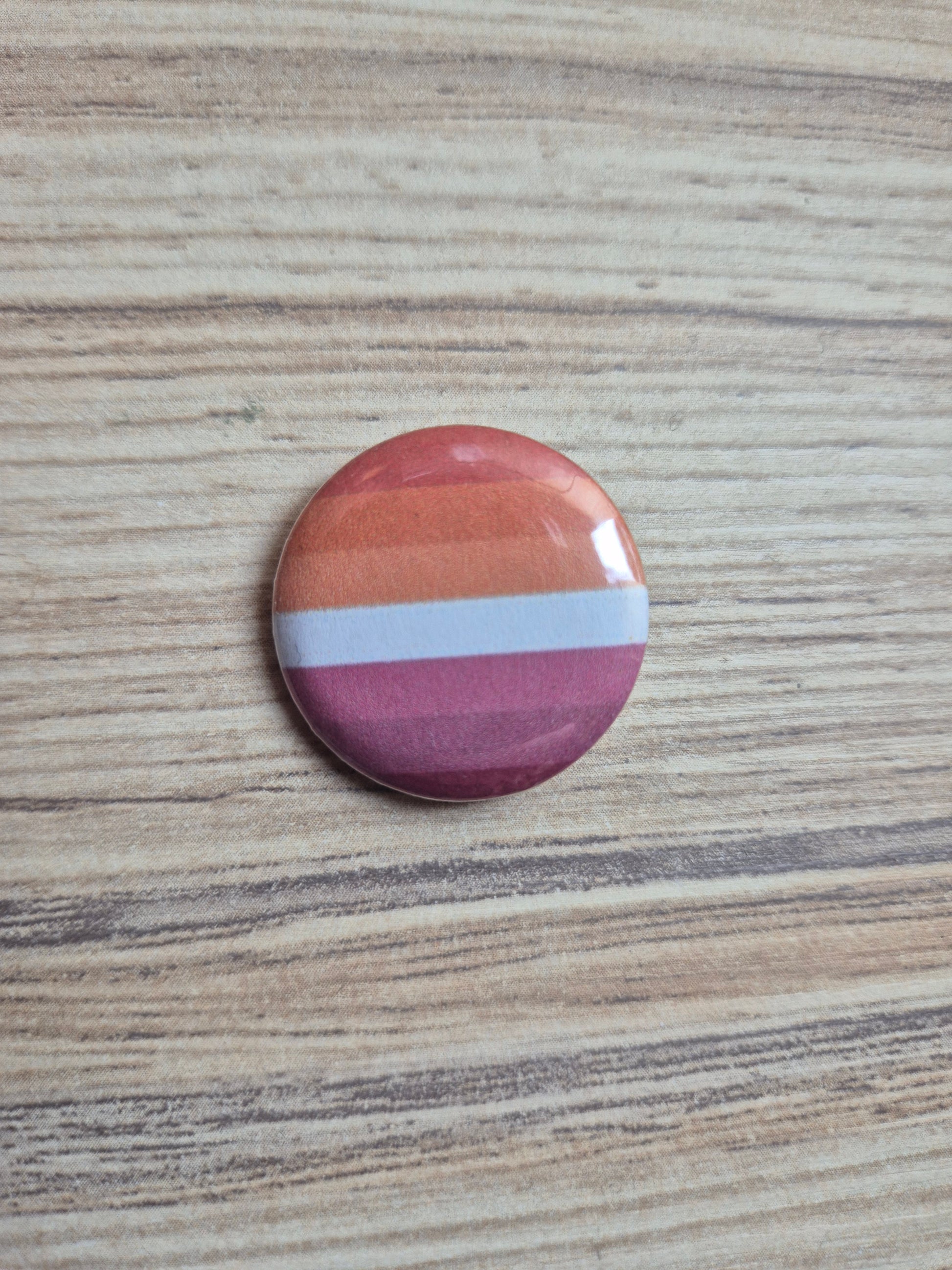 Lesbian pride pin